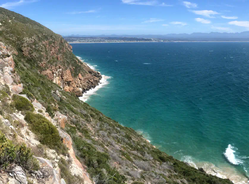 As paisagens litorâneas e as cidades pitorescas da Rota Jardim